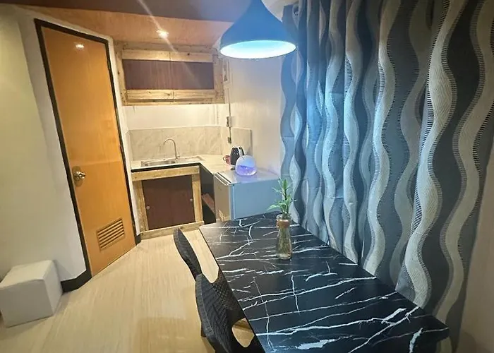 Adorable - 2b, Stunning Lounge * Manila